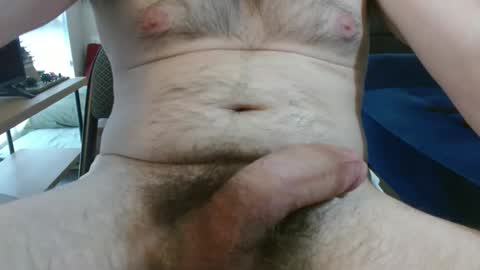 Snapshot of eastcoastguy776 chatting on March 10, 2025, 7:50 pm eastcoastguy776 online show from March 10, 2025, 7:50 pm