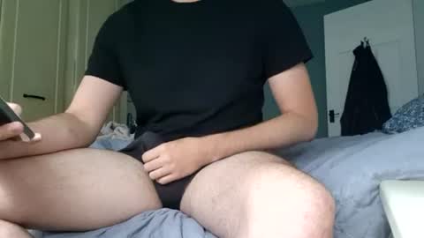 Snapshot of easy_fit00 chatting on July 2, 2026, 5:30 pm easy_fit00 online show from July 2, 2026, 5:30 pm