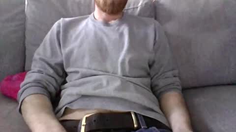 Snapshot of easylog chatting on December 3, 2025, 9:35 pm easylog online show from December 3, 2025, 9:35 pm