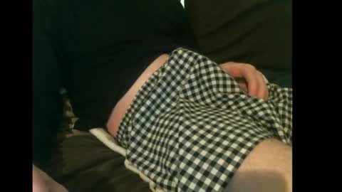 Easy online show from January 8, 2025, 1:32 am