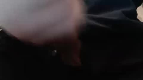 Snapshot of eat_a_peach2 chatting on February 12, 2025, 11:29 am eat_a_peach2 online show from February 12, 2025, 11:29 am