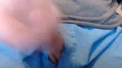 Snapshot of eat_a_peach2 chatting on February 20, 2025, 10:15 pm eat_a_peach2 online show from February 20, 2025, 10:15 pm