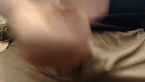 Snapshot of eat_a_peach2 chatting on March 4, 2025, 11:51 am eat_a_peach2 online show from March 4, 2025, 11:51 am