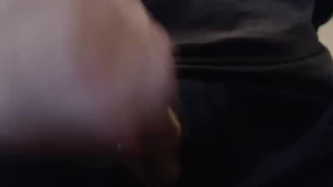 Snapshot of eat_a_peach2 chatting on October 3, 2025, 10:45 am eat_a_peach2 online show from October 3, 2025, 10:45 am