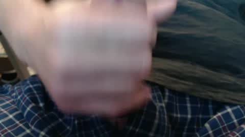 Snapshot of eat_a_peach2 chatting on July 13, 2026, 10:29 am eat_a_peach2 online show from July 13, 2026, 10:29 am