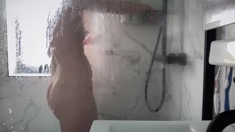 Snapshot of eatmypie69 chatting on March 12, 2025, 10:26 am Nadia Ferreira online show from March 12, 2025, 10:26 am