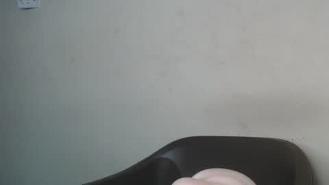 Snapshot of eatuupx chatting on January 18, 2025, 7:28 am eatuupx online show from January 18, 2025, 7:28 am