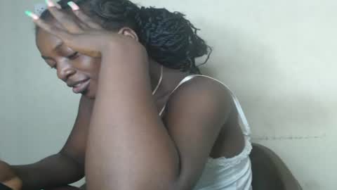 Snapshot of eatuupx chatting on January 20, 2025, 7:04 am eatuupx online show from January 20, 2025, 7:04 am