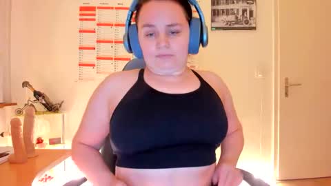 ebikon24 online show from April 15, 2026, 8:42 pm