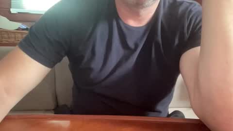 ebnk15 online show from April 19, 2026, 9:52 am