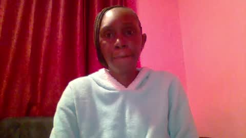 Snapshot of ebon_fantasy1 chatting on August 5, 2026, 6:55 pm Ebon Fantasy1s online show from August 5, 2026, 6:55 pm