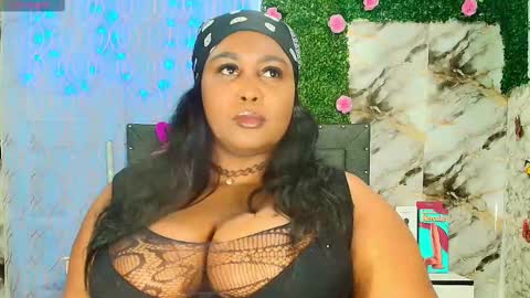 Snapshot of ebony544505 chatting on October 9, 2025, 3:48 am ANGIE online show from October 9, 2025, 3:48 am