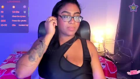 ebony__queen2 online show from May 23, 2026, 7:40 pm
