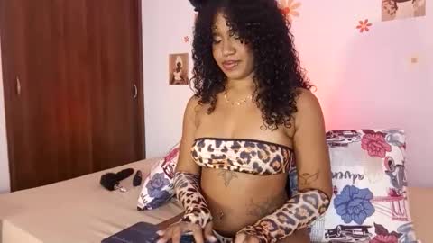 Snapshot of ebony_af chatting on April 16, 2026, 8:37 am ebony_af online show from April 16, 2026, 8:37 am