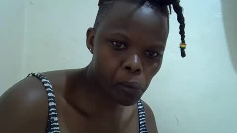 ebony_cuttey30 online show from February 2, 2026, 7:51 am