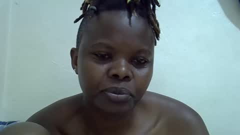 Snapshot of ebony_cuttey30 chatting on May 3, 2026, 5:30 pm ebony_cuttey30 online show from May 3, 2026, 5:30 pm