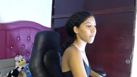 ebony_foxxx online show from January 8, 2026, 3:20 am