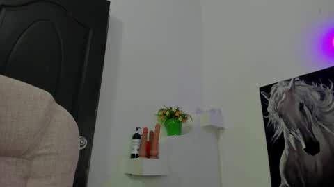 ebony_katterin online show from February 27, 2025, 10:20 pm