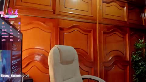 ebony_katterin online show from February 14, 2026, 11:07 am