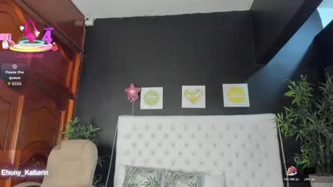 Snapshot of ebony_katterin chatting on May 2, 2026, 11:15 am ebony_katterin online show from May 2, 2026, 11:15 am