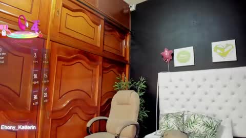 Snapshot of ebony_katterin chatting on May 26, 2026, 11:39 am ebony_katterin online show from May 26, 2026, 11:39 am