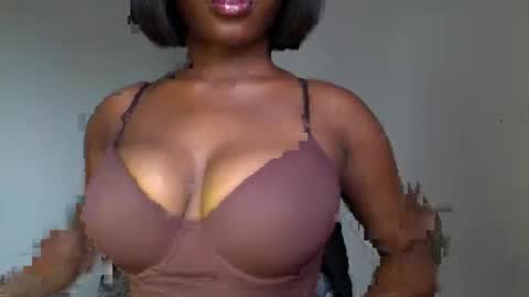 delilah online show from April 12, 2026, 11:15 am