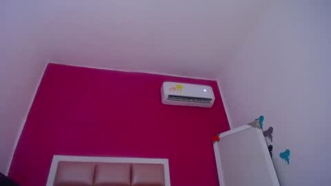 Snapshot of ebony_sugar_mommy chatting on December 10, 2024, 2:59 am MILENA online show from December 10, 2024, 2:59 am