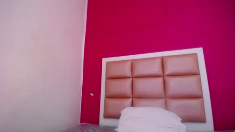 Snapshot of ebony_sugar_mommy chatting on December 23, 2024, 9:38 am MILENA online show from December 23, 2024, 9:38 am