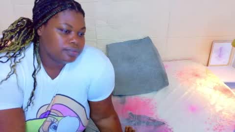 MILENA online show from June 17, 2026, 1:41 am