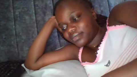 Snapshot of ebony_tasha chatting on January 17, 2026, 11:48 am tasha online show from January 17, 2026, 11:48 am