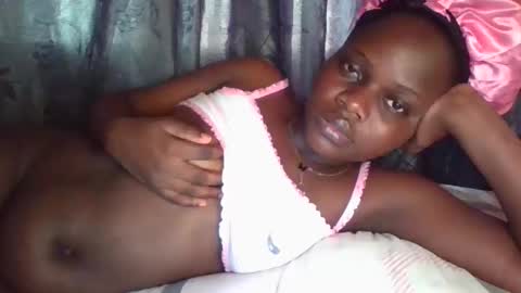 Snapshot of ebony_tasha chatting on February 5, 2026, 3:16 pm tasha online show from February 5, 2026, 3:16 pm