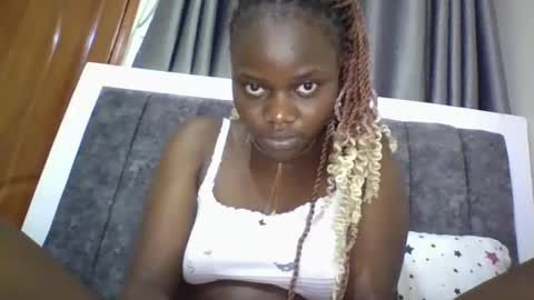 Snapshot of ebony_tasha chatting on April 3, 2026, 3:15 am tasha online show from April 3, 2026, 3:15 am