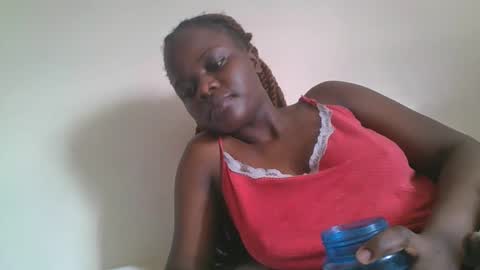 Snapshot of ebony_tasha chatting on May 4, 2026, 5:36 am tasha online show from May 4, 2026, 5:36 am