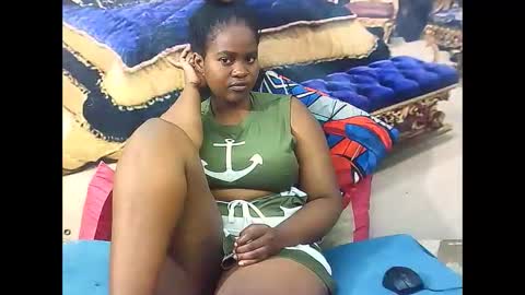 ebonybluediamond online show from May 13, 2026, 6:44 am