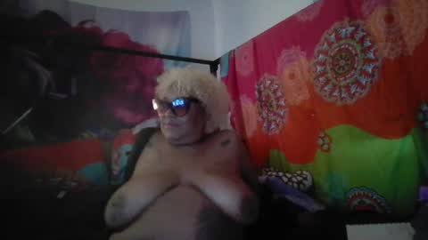 Snapshot of ebonydezire00 chatting on July 19, 2026, 5:05 pm ebonydezire00 online show from July 19, 2026, 5:05 pm
