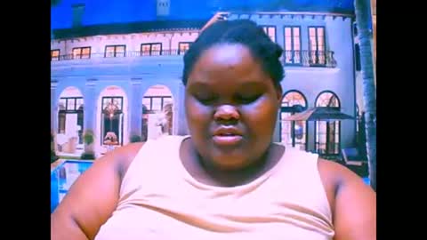 ebonyhotbuns4u2luv online show from October 9, 2025, 5:38 am