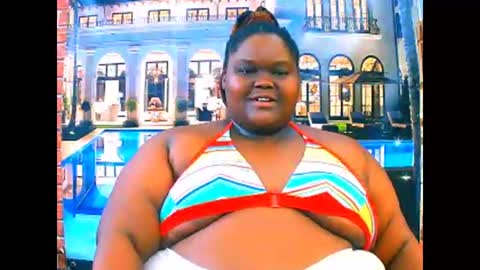 ebonyhotbuns4u2luv online show from April 7, 2026, 6:30 pm