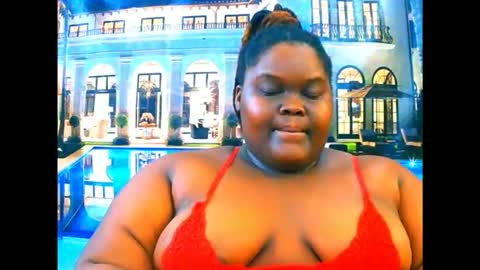Snapshot of ebonyhotbuns4u2luv chatting on April 21, 2026, 5:25 am ebonyhotbuns4u2luv online show from April 21, 2026, 5:25 am