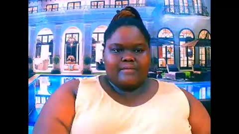 Snapshot of ebonyhotbuns4u2luv chatting on April 27, 2026, 6:39 pm ebonyhotbuns4u2luv online show from April 27, 2026, 6:39 pm