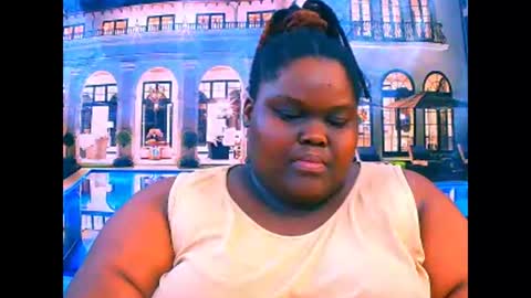 Snapshot of ebonyhotbuns4u2luv chatting on April 29, 2026, 6:47 pm ebonyhotbuns4u2luv online show from April 29, 2026, 6:47 pm