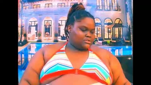 Snapshot of ebonyhotbuns4u2luv chatting on May 1, 2026, 9:30 pm ebonyhotbuns4u2luv online show from May 1, 2026, 9:30 pm