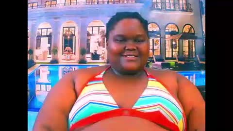 Snapshot of ebonyhotbuns4u2luv chatting on May 11, 2026, 6:27 pm ebonyhotbuns4u2luv online show from May 11, 2026, 6:27 pm