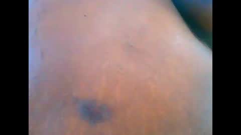 Snapshot of ebonyhotbuns4u2luv chatting on May 12, 2026, 6:32 am ebonyhotbuns4u2luv online show from May 12, 2026, 6:32 am