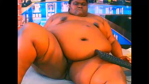 Snapshot of ebonyhotbuns4u2luv chatting on May 27, 2026, 2:03 pm ebonyhotbuns4u2luv online show from May 27, 2026, 2:03 pm