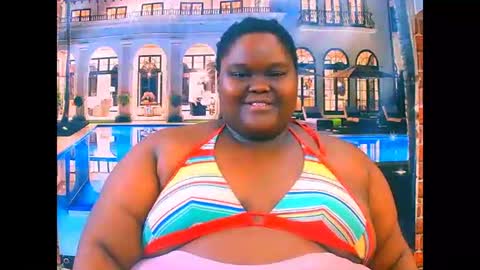 Snapshot of ebonyhotbuns4u2luv chatting on May 30, 2026, 7:16 am ebonyhotbuns4u2luv online show from May 30, 2026, 7:16 am
