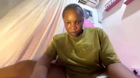 Snapshot of ebonykissxx chatting on October 16, 2025, 10:55 pm ebonykissxx online show from October 16, 2025, 10:55 pm