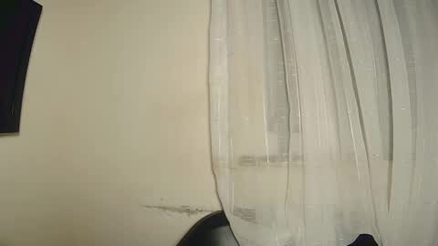 Snapshot of ebonykissxx chatting on November 5, 2025, 8:20 pm ebonykissxx online show from November 5, 2025, 8:20 pm