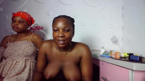 Snapshot of ebonykissxx chatting on June 7, 2026, 5:49 pm ebonykissxx online show from June 7, 2026, 5:49 pm