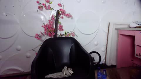 Snapshot of ebonykissxx chatting on June 11, 2026, 9:13 pm ebonykissxx online show from June 11, 2026, 9:13 pm