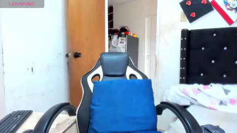 Snapshot of ebonylatinx chatting on January 21, 2025, 9:57 pm Angela online show from January 21, 2025, 9:57 pm